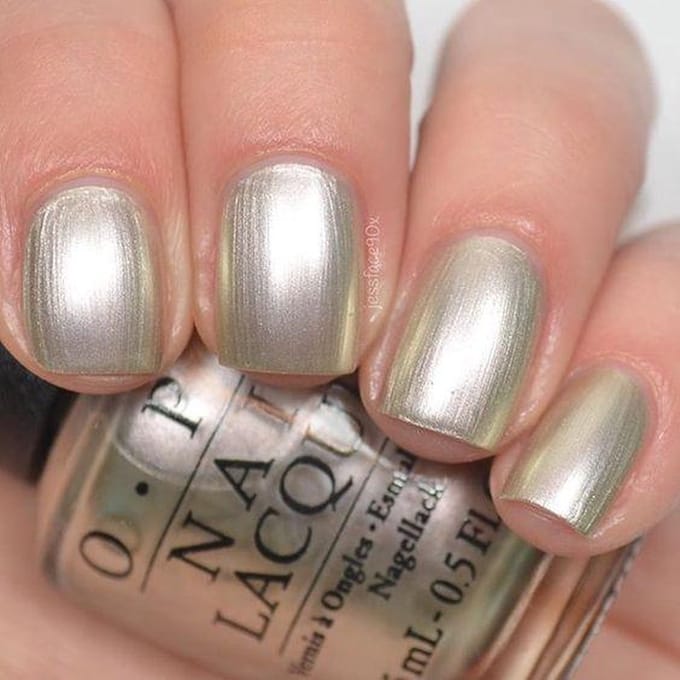 OPI nagellak take a right on Bourbon Nl N59