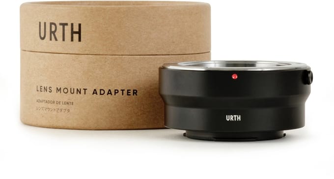Urth Lens Mount Adapter: Compatible with Minolta Rokkor (SR / MD / MC) Lens to Fujifilm X Camera Body