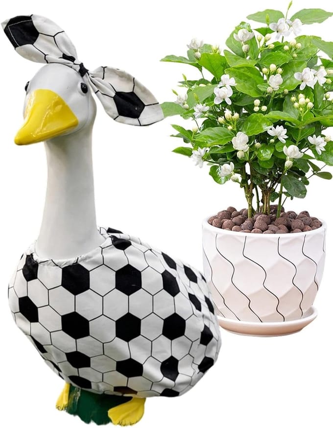 Gans Decoratie - Voetbal Outfit - Tuin Verfraaien - Duurzaam Polyester - 58 cm - Multicolor