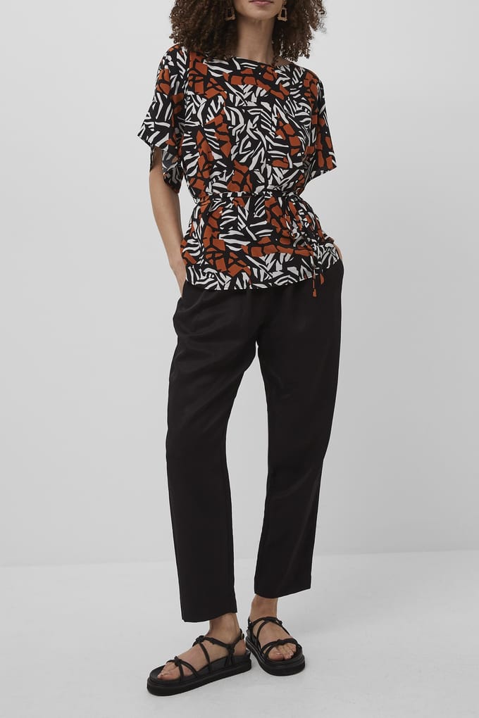 French Connection Afara Drape Belted Top Black Multi Maat: M | Blouses Outlet | Dames | Zwart