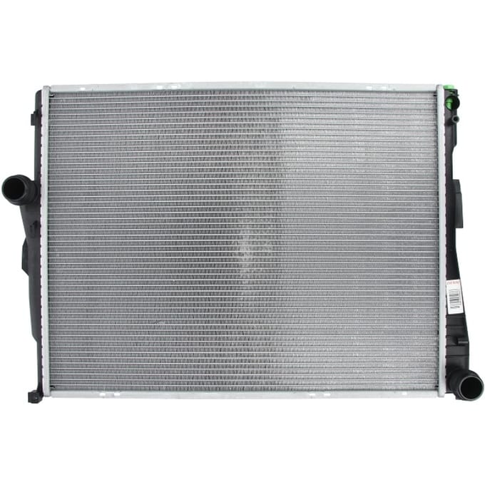 Radiator, motorkoeling DENSO DRM05069