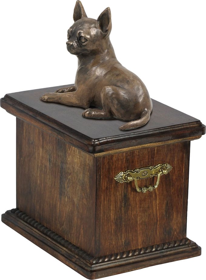 Chihuahua urn met beeldje - elegante urn voor de as van je hond