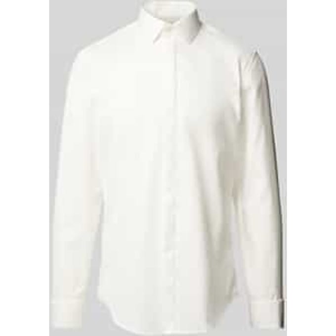 Slim fit smokingoverhemd van twill