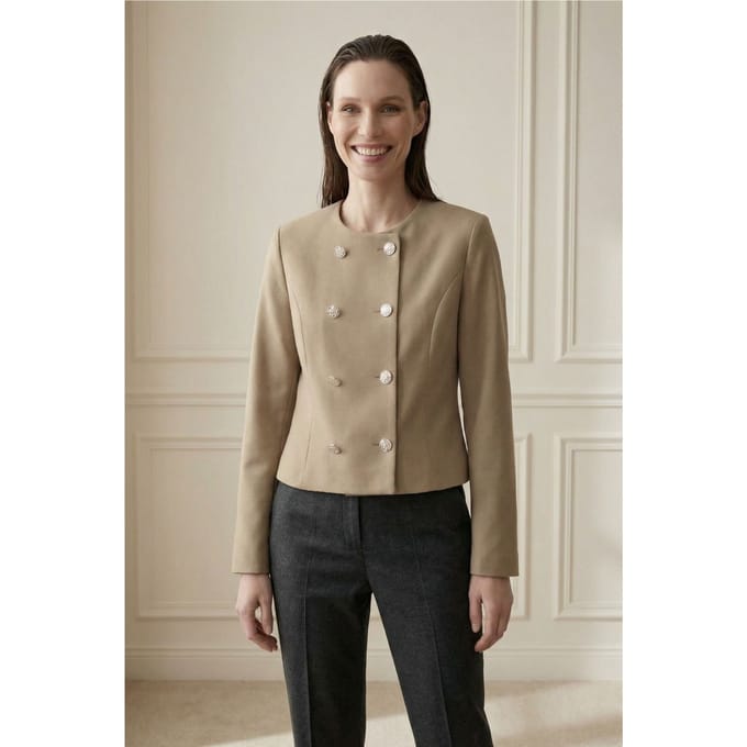 Op maat gemaakte korte button-up tweedjasje