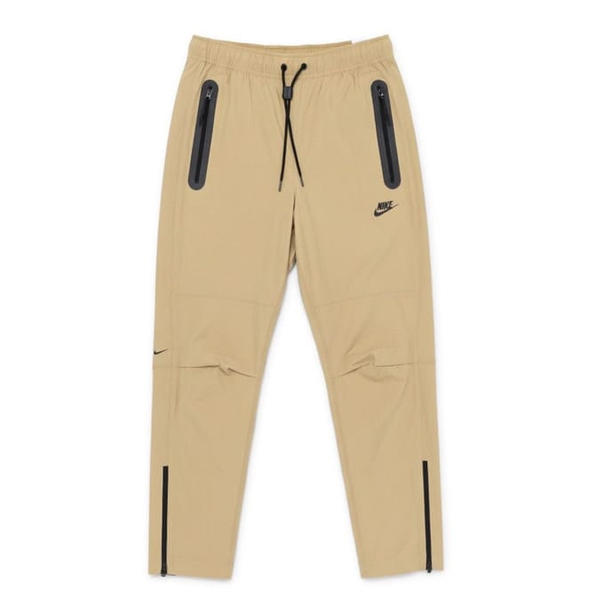 Nike Tech Woven Broek | Heren | HM8241-297 | Parachute Beige/Zwart | Maat L