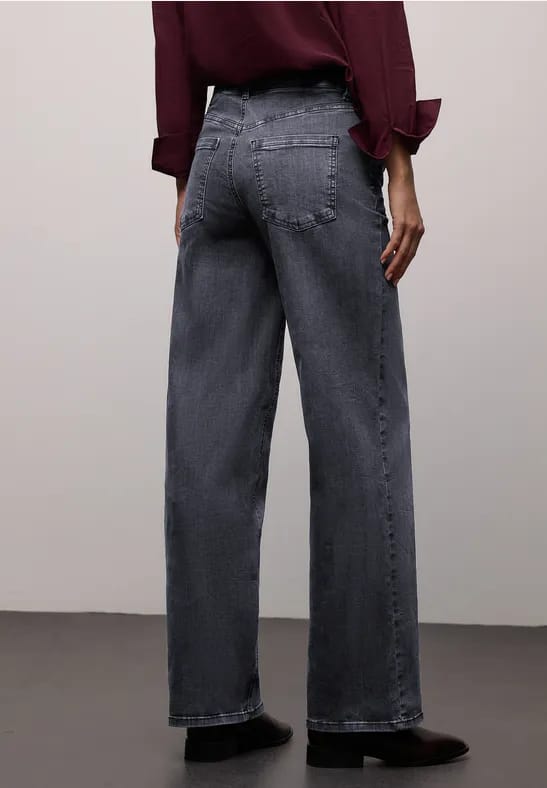 Wide Legs Jeans
