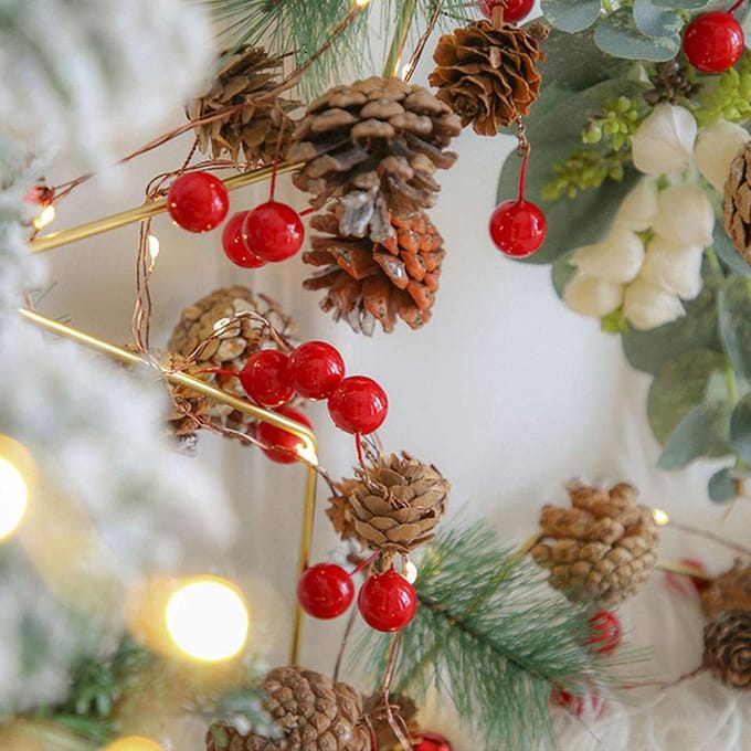 100 stuks Kunstmatige Hulstbessen 10mm Plastic Bessen Decor aan Draad voor Kerstboomversieringen brown
