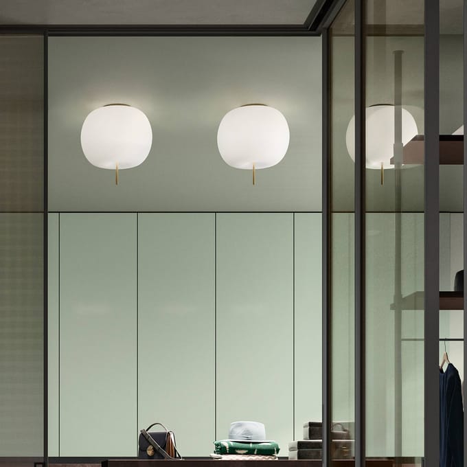 kdln plafondlamp Kushi, messingkleurig/wit, Ø 33 cm, glas