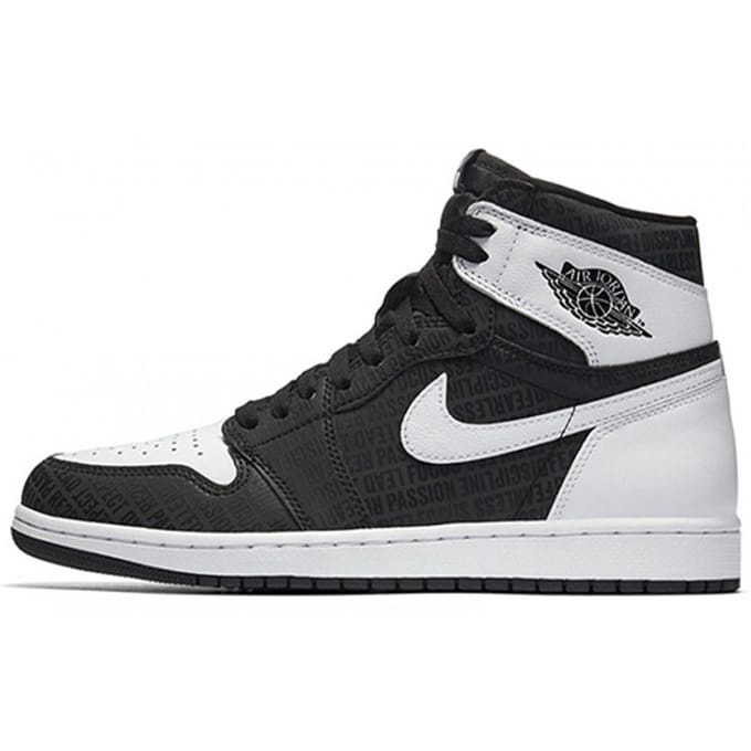 Baskets Homme Air Jordan 1 Retro High OG RE2PECT Noir Blanc 555088-008 44 white