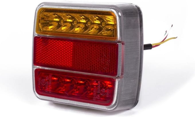 Benson Aanhangwagen achterlicht - 18 LED - vierkant - 10 x 10 cm - helder glas - E11 keurmerk