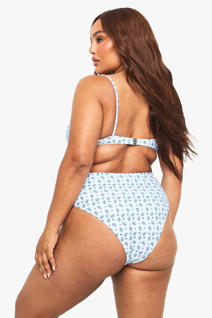 boohoo Dames Plus Gingham Bloemenprint Bikini Top met beugels | Babyblauw | Maat: 52