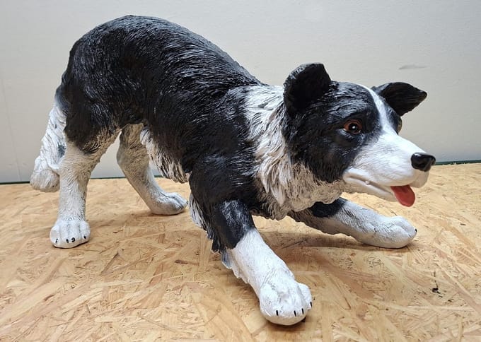 Border Collie Hond Beeld Zwart Wit - 30cm hoog - polyresin - polystone - Decoratie - Woonaccessoires - Beeld