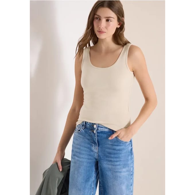 Basis top