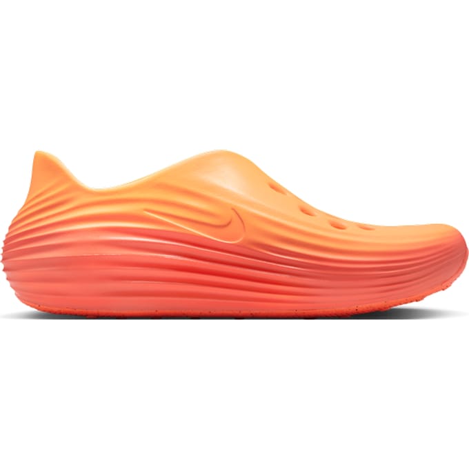 Nike Reactx Rejuven8 Sneakers Heren - Goud - Maat 42.5 - Mesh/Synthetisch