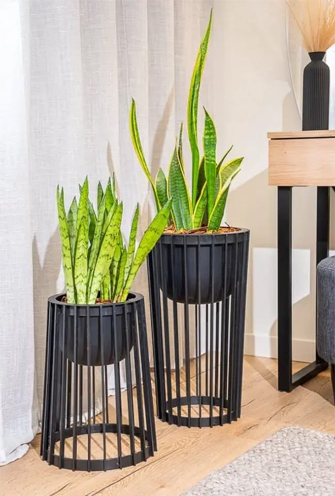 Vita bloempot Standy zwart set