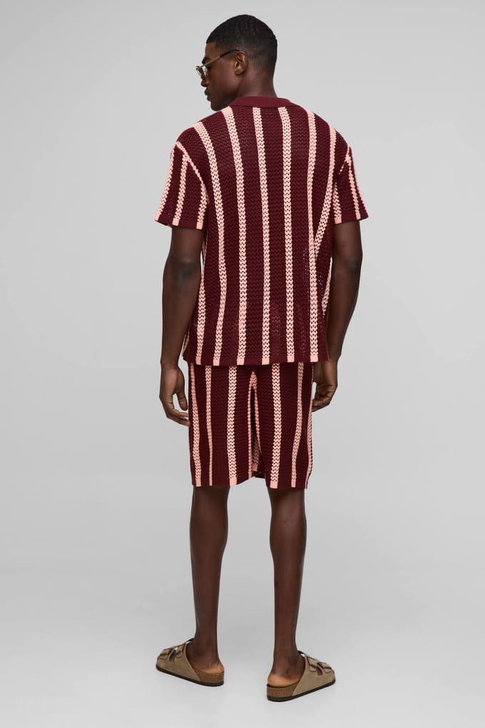 Relaxte pasvorm lange snit open steek gestreepte gebreide shorts | Burgundy | Size Medium