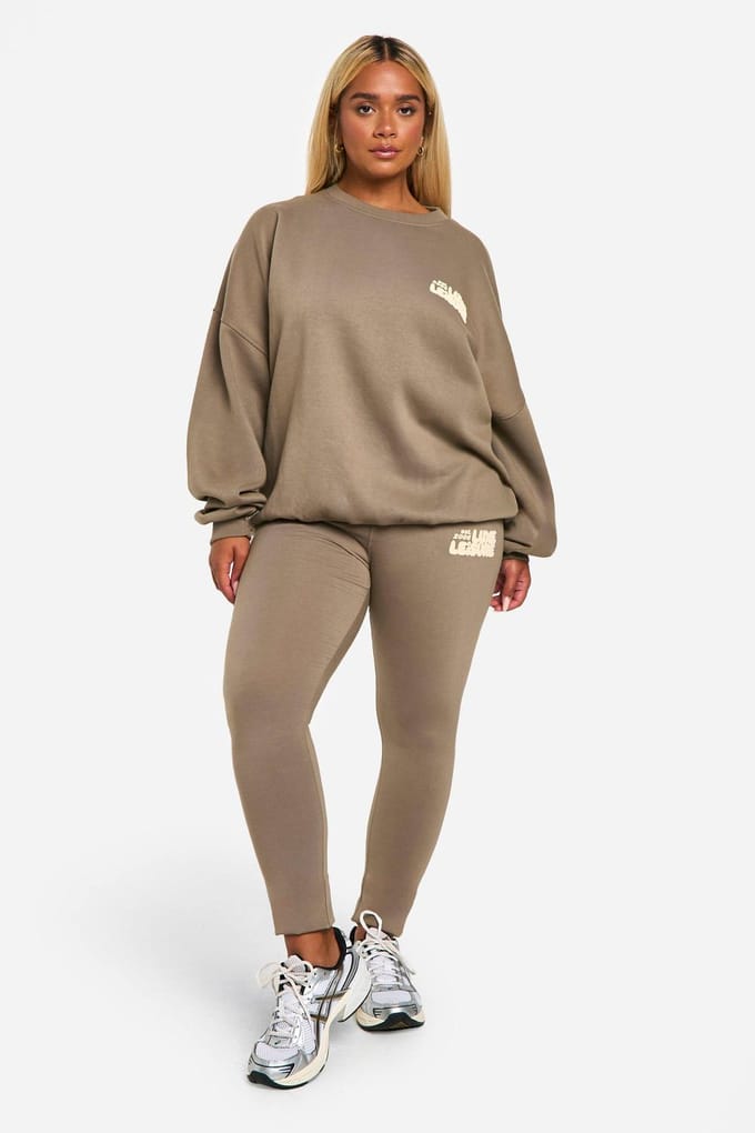 boohoo Dames Plus Puff Print Legging Trainingspak | Chocoladebruin | Maat: 52