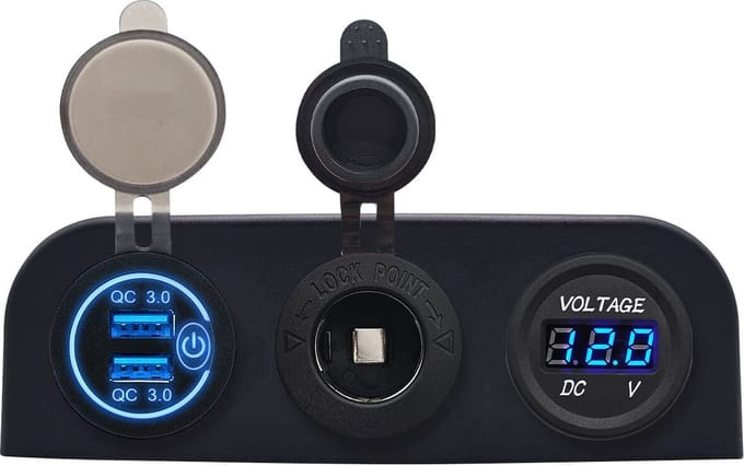 ProRide 12V USB Autolader 2 Poorten - QC3.0 - Voltmeter en 12V/24V Sigarettenplug - Drievoudig opbouw paneel