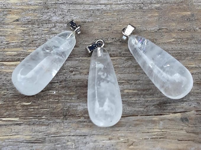 Edelsteen Bergkristal (kegel) hanger