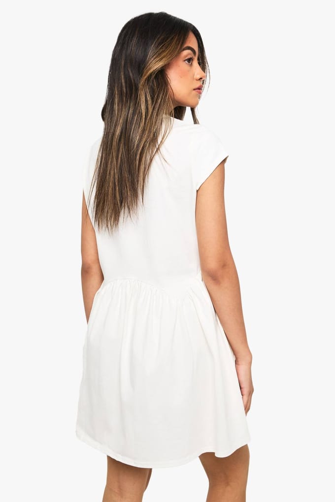 boohoo Dames Katoenen Smock Jurk met Gebogen Zoom | White | Maat: 8