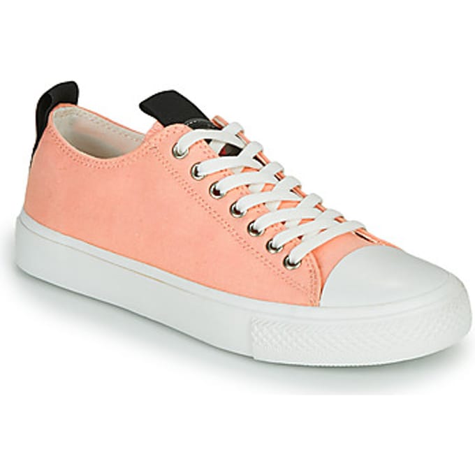 Lage Sneakers Guess EDERLA