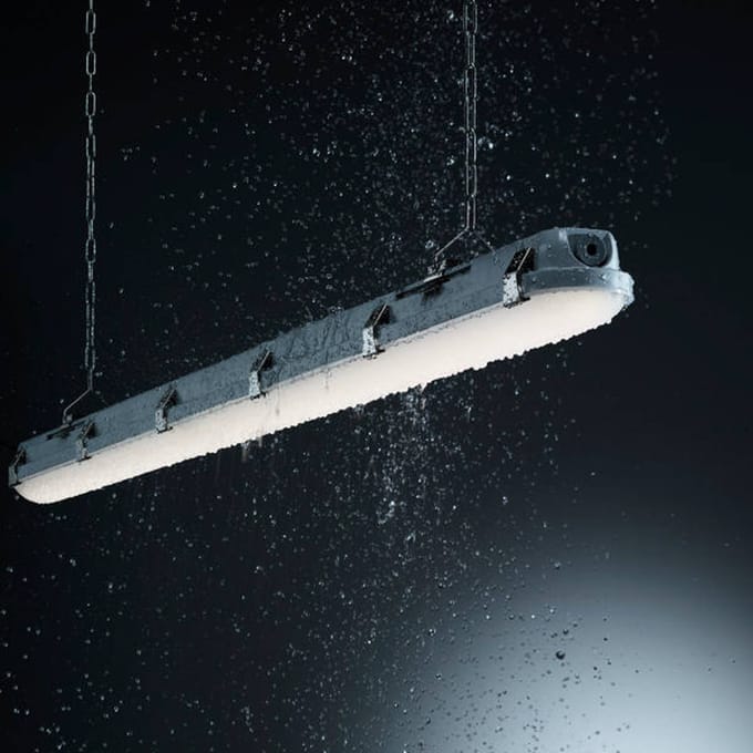 BRUMBERG Humid One badkamerlamp noodverlichting 149 cm