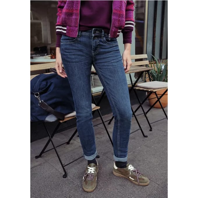 Casual jeans