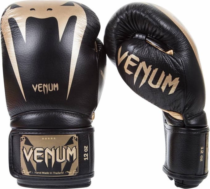 Venum Bokshandschoenen Giant 3.0 Zwart/Goud- 16 OZ