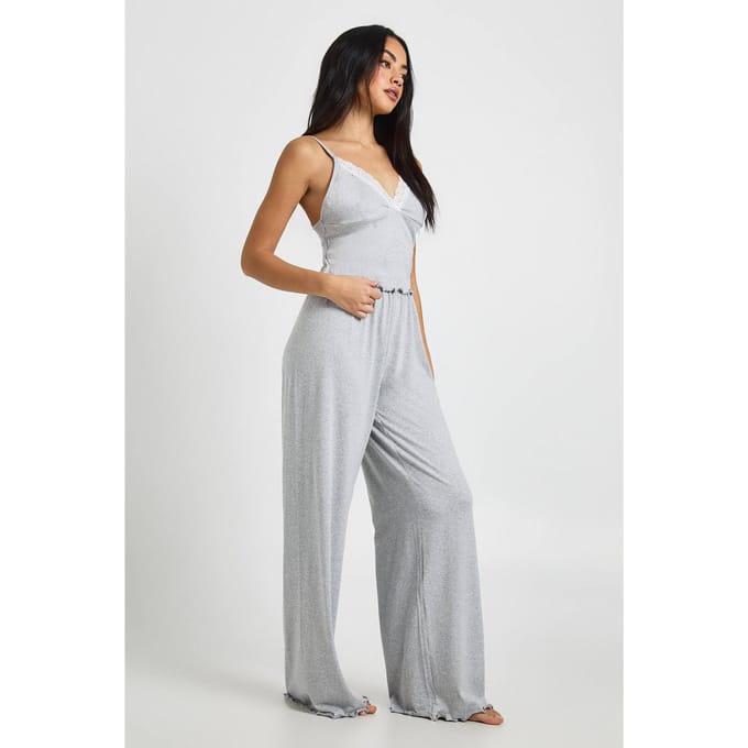 boohoo Dames Jersey Pyjama Set Met Kanten Afwerking Cami & Broek | Grijze Mergel | Maat: 42