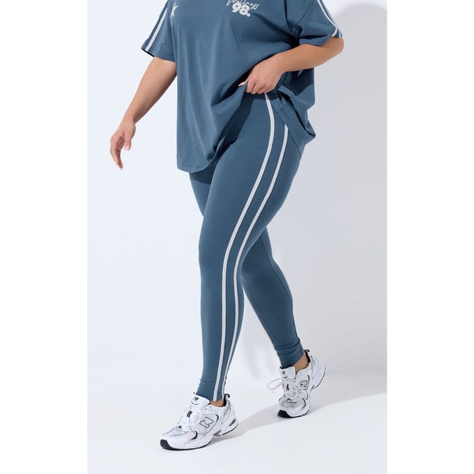 Yours Active Donkerblauwe Legging Met Zijstreep Size 44