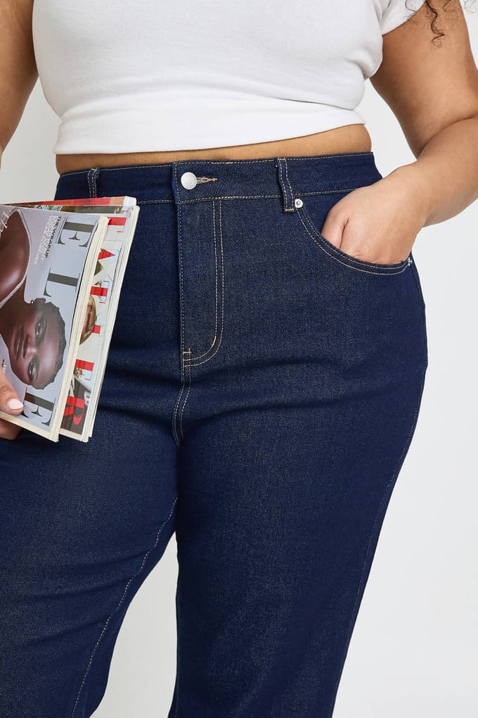 boohoo Dames De Plus Size Hoge Taille Flare Jeans | Indigo | Maat: 28/30L