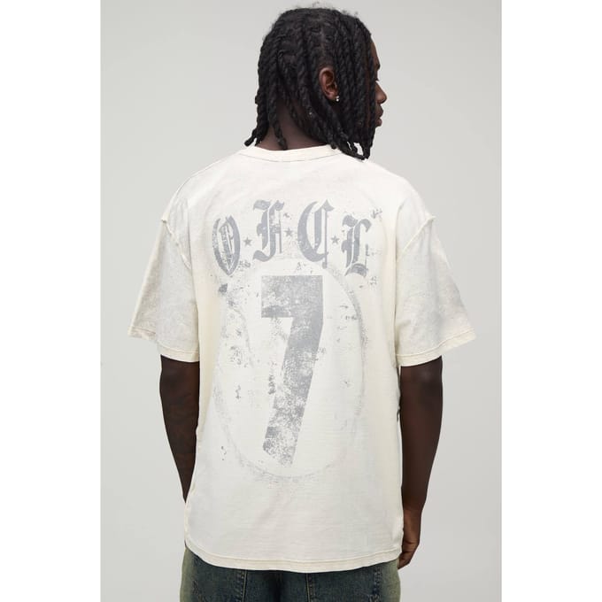 Ecru Oversized T-shirt Met Zichtbare Naden, Print En Spray Wash | Size Medium