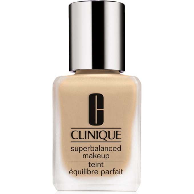 Clinique Foundation Superbalanced Makeup