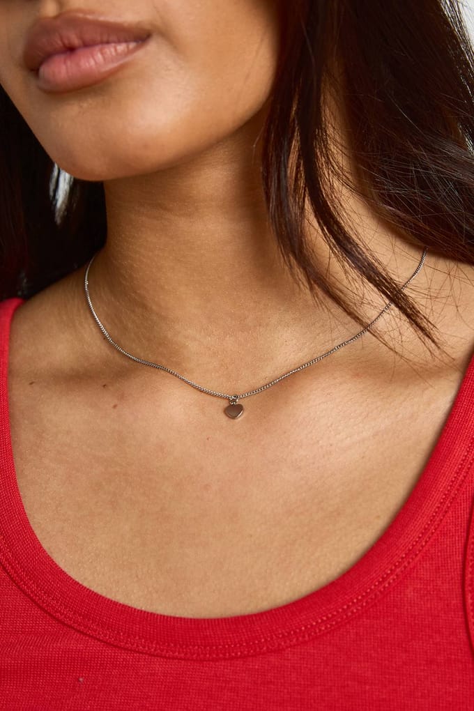 boohoo Dames Mini Hartjes Hanger Ketting | Zilver