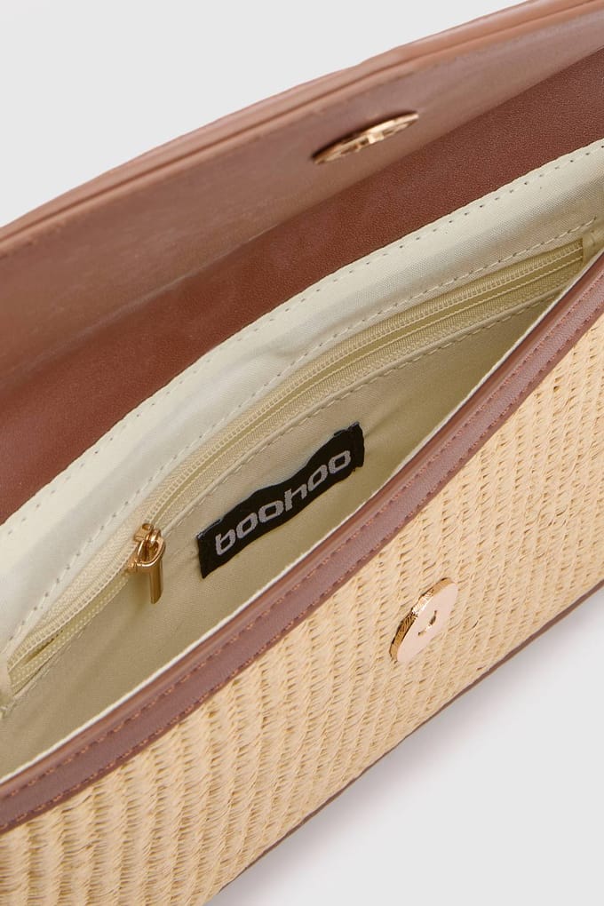 boohoo Dames Contrast Raffia Clutch Tas Met Afneembaar Hengsel | Tan