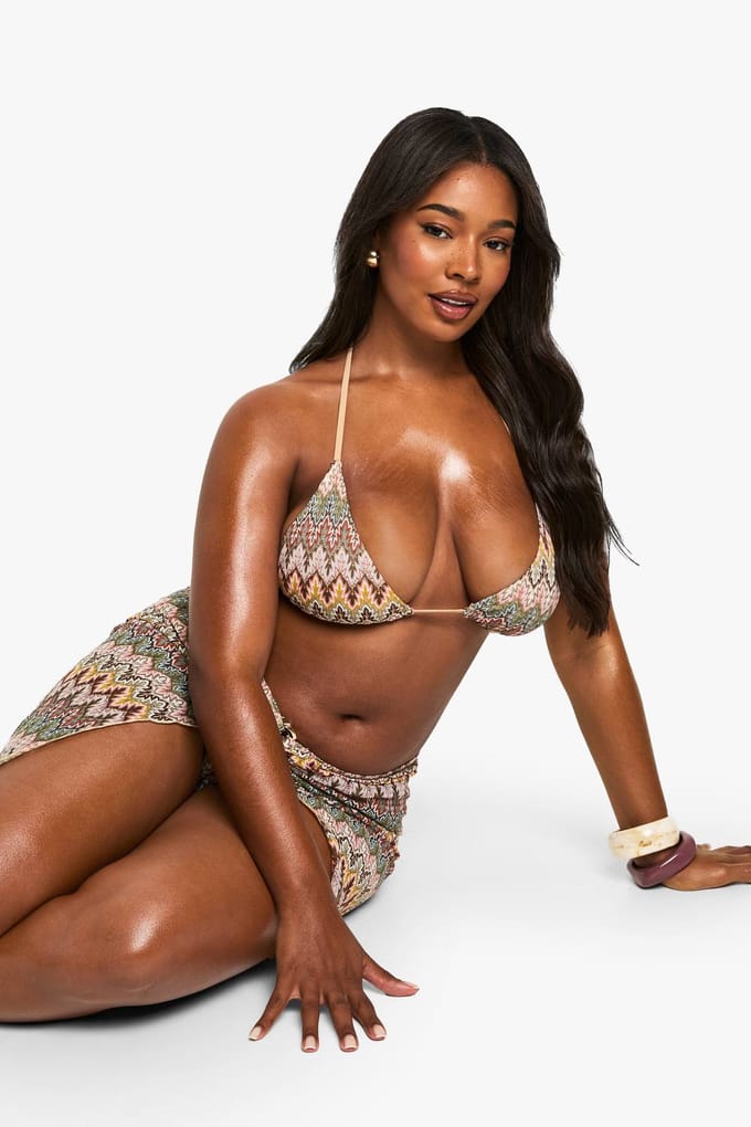 boohoo Dames PLUS ZIGZAG GEBREIDE BIKINI | Maat: 26