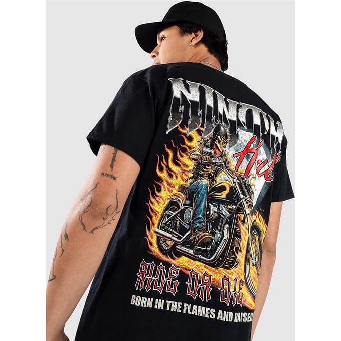 Ninth Hall Born In Flames T-Shirt zwart