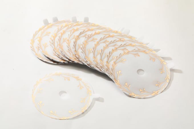 100 Stuks Transparante Kaarsstickers met Gouden Textuur
