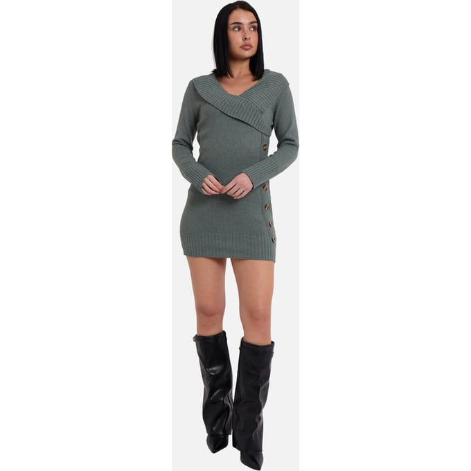 Saliegroene wikkeljurk met knoopdetails