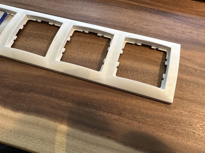 Berker S1 afdekraam - 4 voudig - MAT Wit