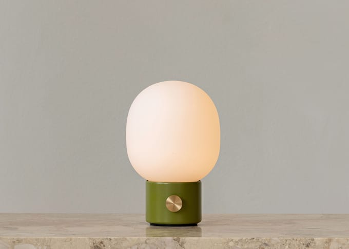 Audo Copenhagen Audo JWDA accu-tafellamp, dusty green