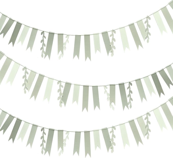 Ginger Ray - Letterslinger Sage Green Happy Birthday - 1,5 meter - met tassels