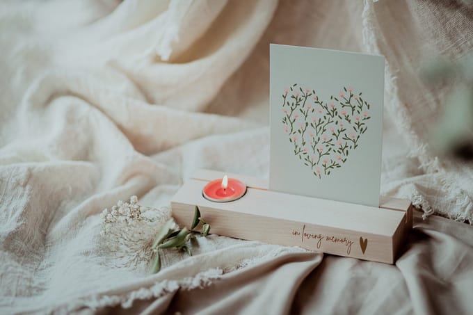 Bolletoet kaartstandaard in loving memory