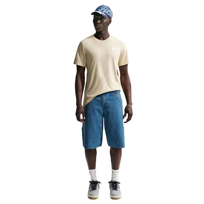 Nike Heren Club T-Shirt (Licht Khaki)