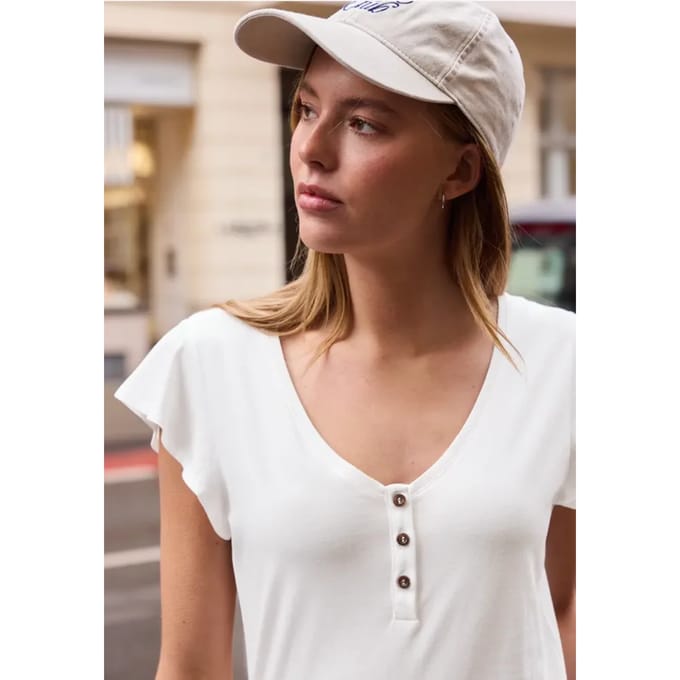 Shirt met V-hals en volantmouwen