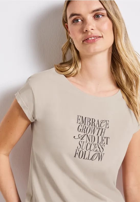 Shirt met tekst artwork
