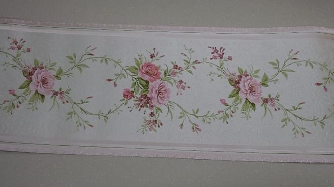 ENGELSE BLOEMEN BEHANGRAND ROOSJES ROSE