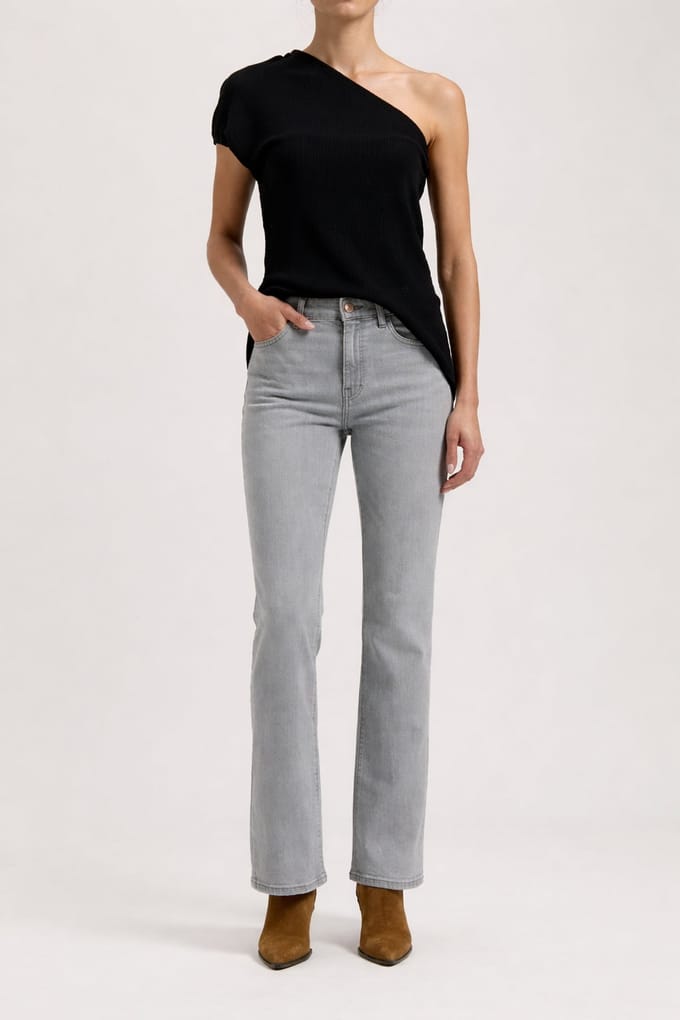 Mud Jeans Isy High Flared Faded Grey Size: W32L30 | Flared Outlet | Dames | Grijs