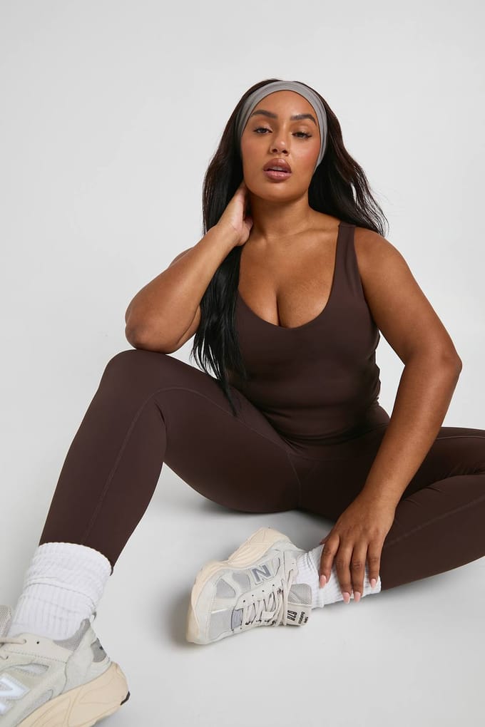 boohoo Dames Plus superzachte sculpting naaddetaillegging | Koffie | Maat: 48