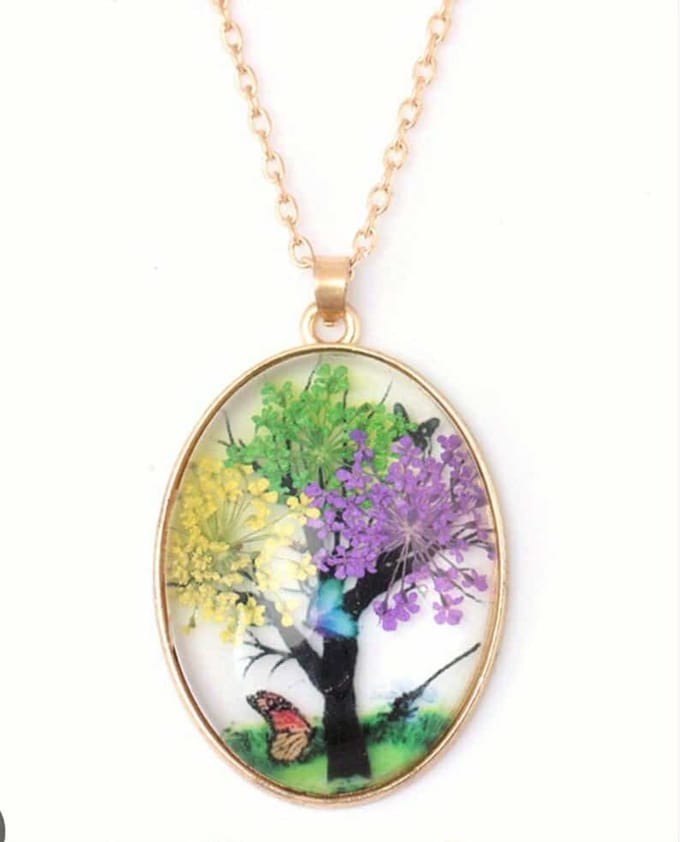 Ketting goudkleurig met mooie print | Collier | Boom | Bloemen